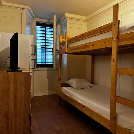 Lindas Am Bellevue 아파트 취리히